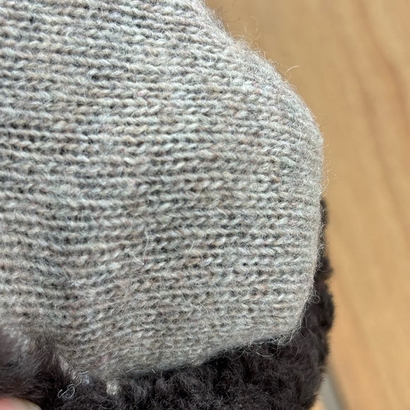 UGG Women's Leather gloves sheepskin collar & knit insert M Size - Picture 11 of 13